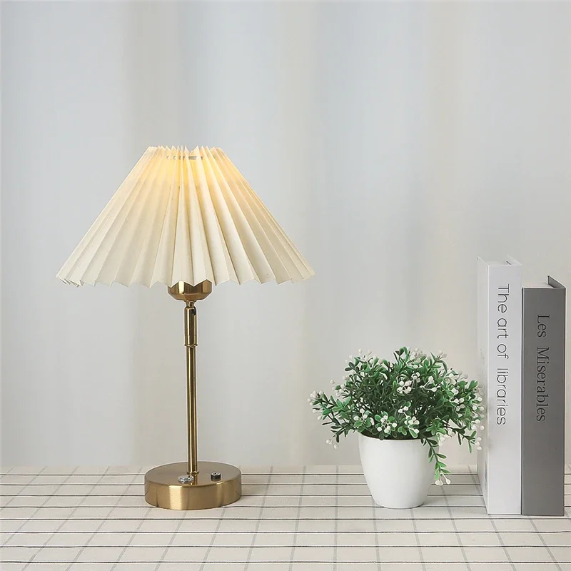 โคมไฟตั้งโต๊ะแบบจีบปรับได้ทันส - Lava Lamp Desktop บทวิจารณ์และราคา